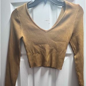 brown ish cropped long sleeve